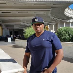 Meet your Posher, Sean